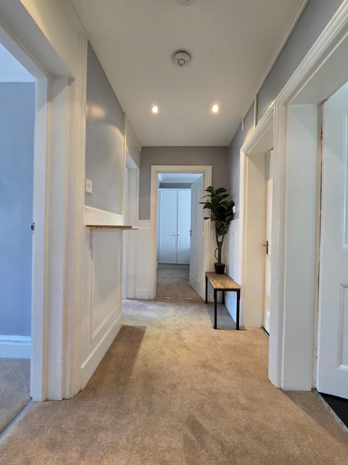 Great Flat Close To Edgware Road Лондон Экстерьер фото