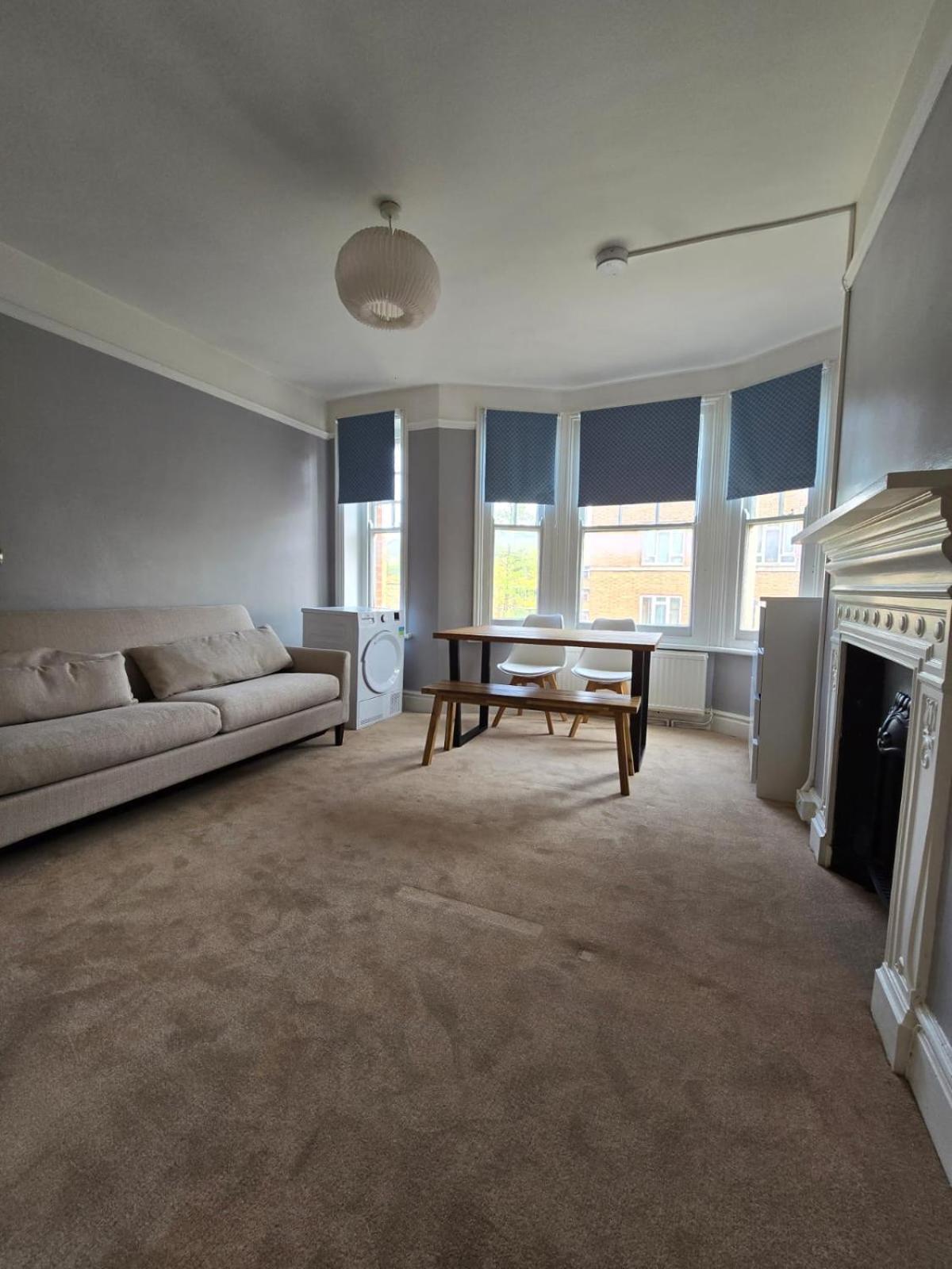 Great Flat Close To Edgware Road Лондон Экстерьер фото