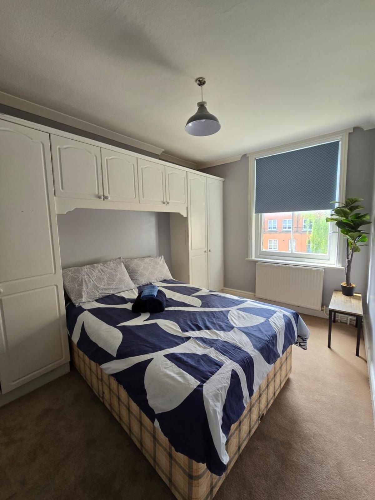 Great Flat Close To Edgware Road Лондон Экстерьер фото